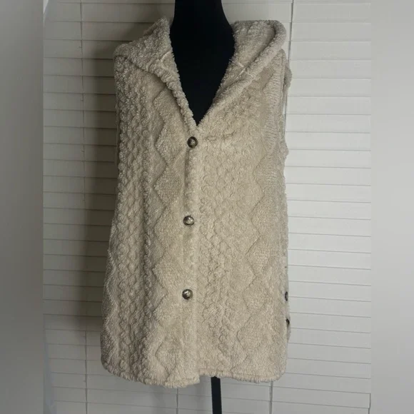 Women's soft Hooded Sleeveless Fuzzy coat/vest for Fall/Winter (L) - Picture 2 of 6